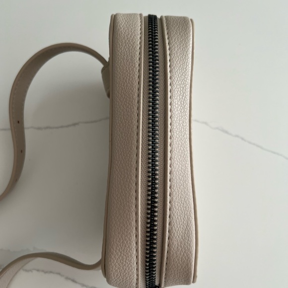 Jilly Box Ela Belt Bag Size: S/M - Picture 11 of 16